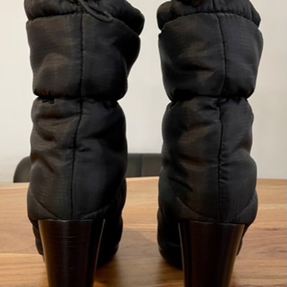 Coach Isabella Black Heeled Snow Boots - Picture 5 of 10